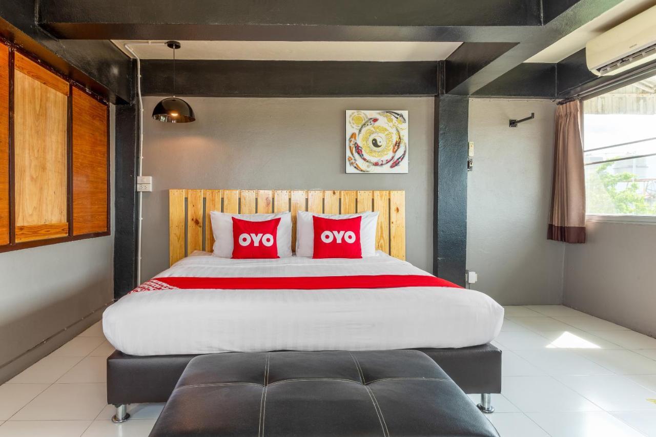 Yak Guesthouse Chiang Mai Buitenkant foto