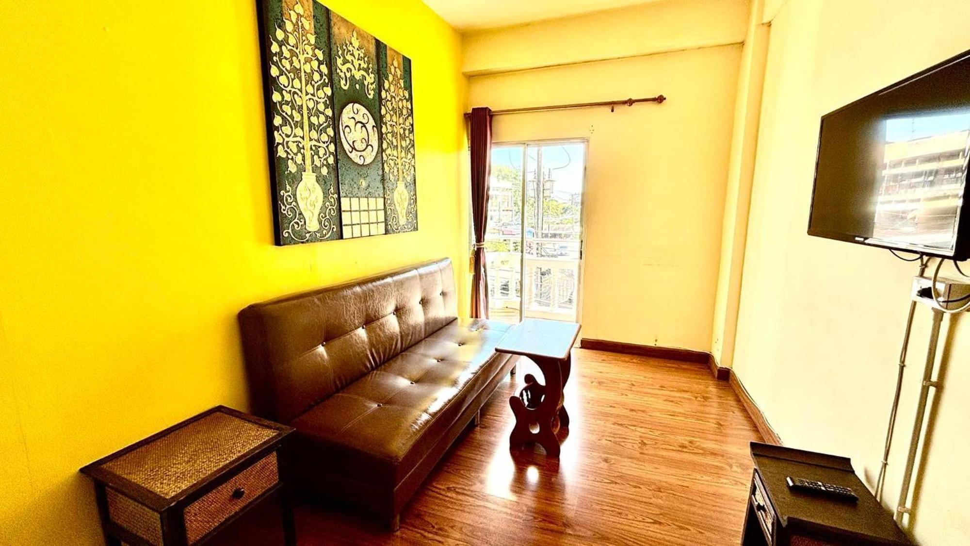 Yak Guesthouse Chiang Mai Buitenkant foto